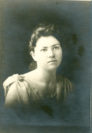 Mrs. Rosa P. Gaston - Strait age 20. The wife of Wm. Francis Strait, M.D.
