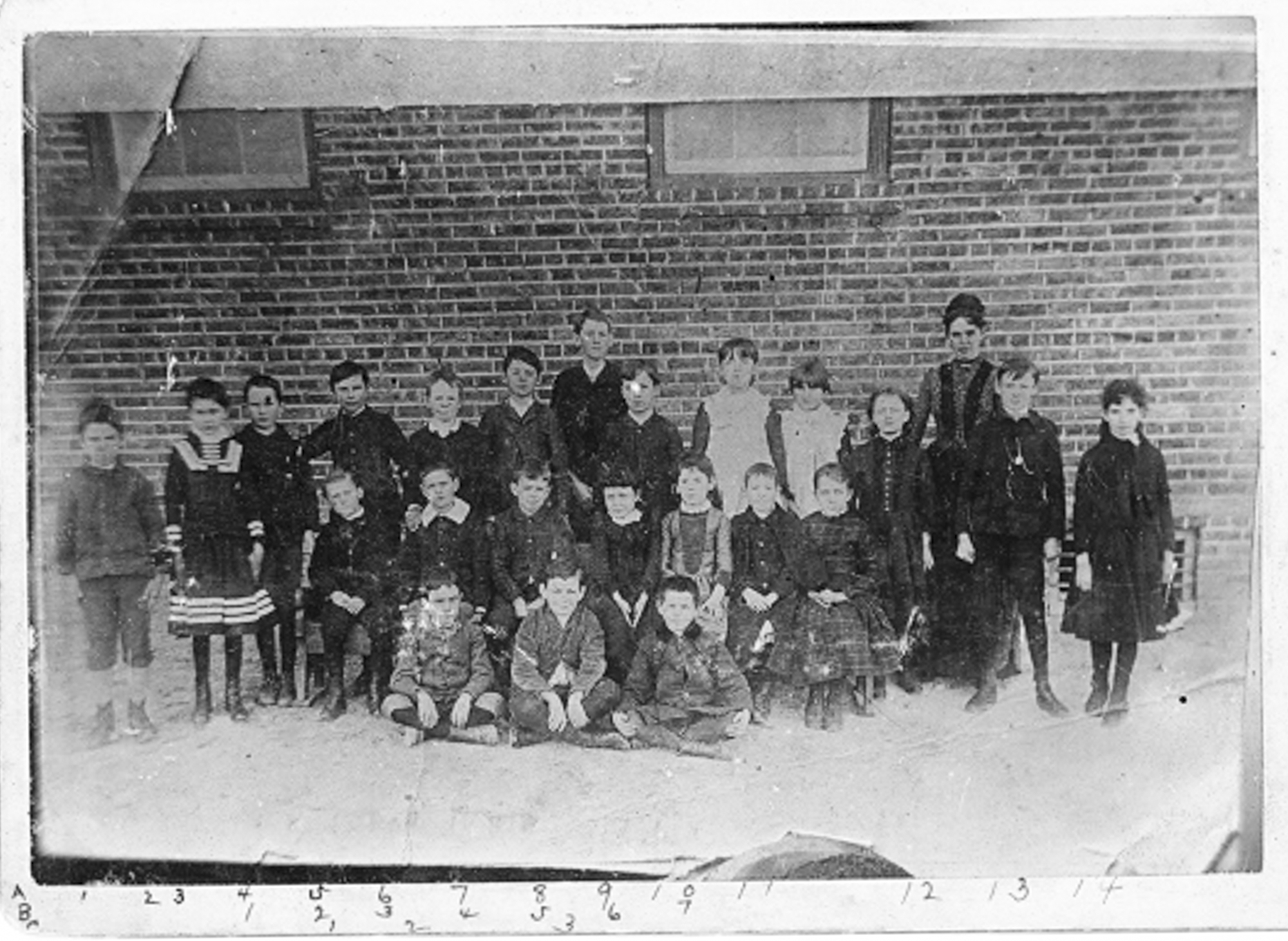 1886 SCHOOL IMAGE - RH GRADED SCHOOL / WITHERSPOON AND WHITE