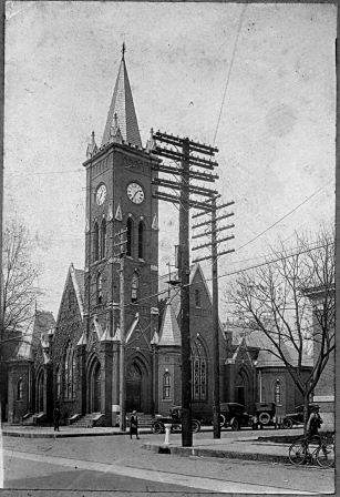 St. John’s Methodist Church and parsonage (yellow – rear), in 1905 stood on this corner.  The RH Record reported on July 18, 1907 - 
