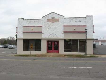 The former Good KIA Motors building in circa 2010.