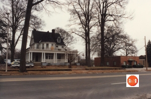 Patrick house in the 1980’s when it remained an apartment complex.