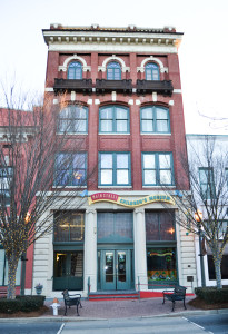 The York County Children's Museum is now located on the first floor of the historic People's Bank building. Images taken by R&R in 2015