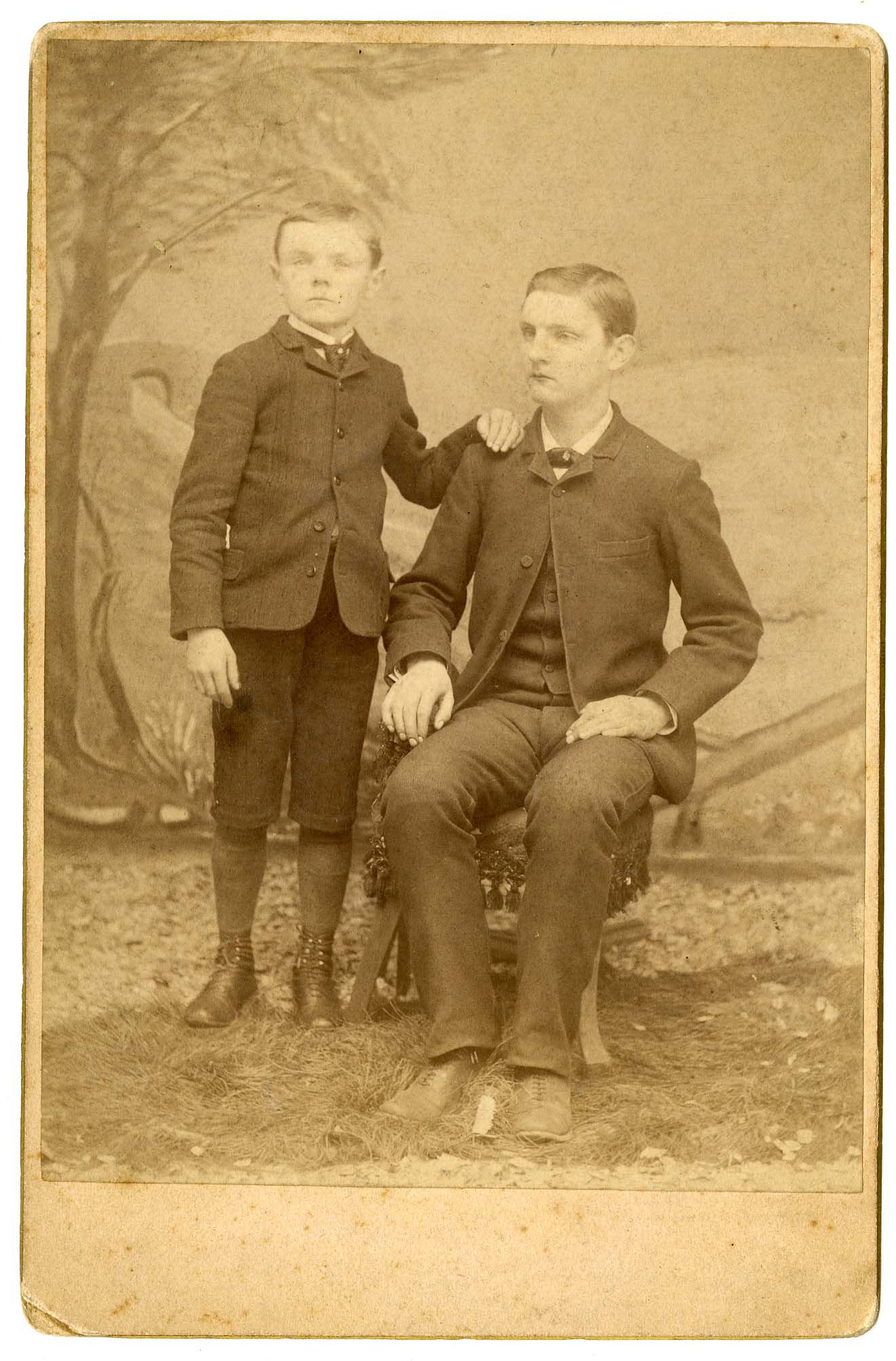 Jennings Kerr Owens and Manlus Doster Owens (older). Courtesy of the Creed Collection WU Pettus Archives, 2024