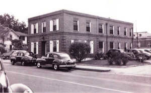 The Dunlap Medical Clinic was opened by J.O. Dunlap, M.D., of Rock Hill later on the rear of the Roach’s property at #120 Caldwell Street. (Courtesy of the Couick Collection)