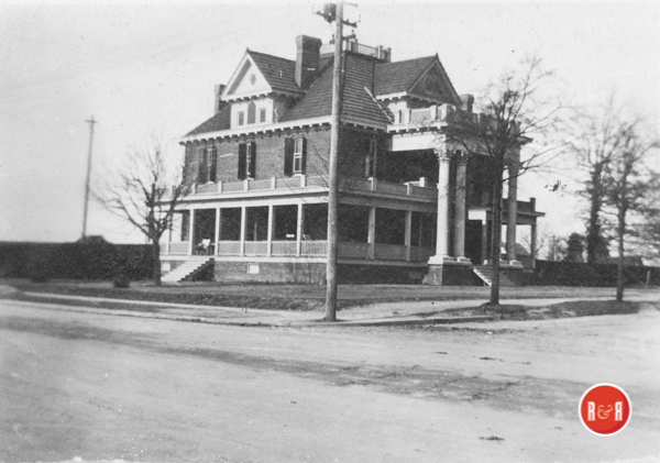 Early images of the Stewart House - Courtesy of the WU Pettus Archives. 2012